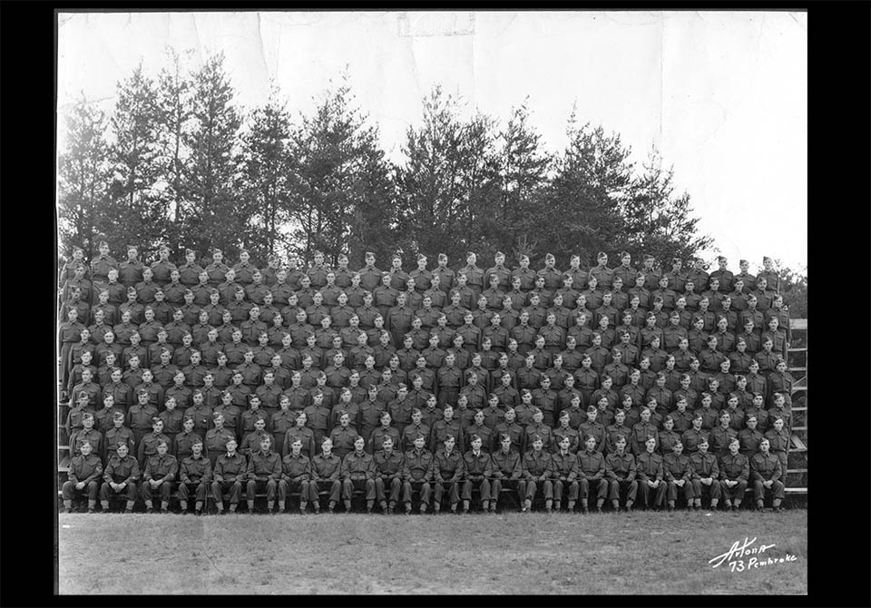 Petawawa 1939-12thField-Regt